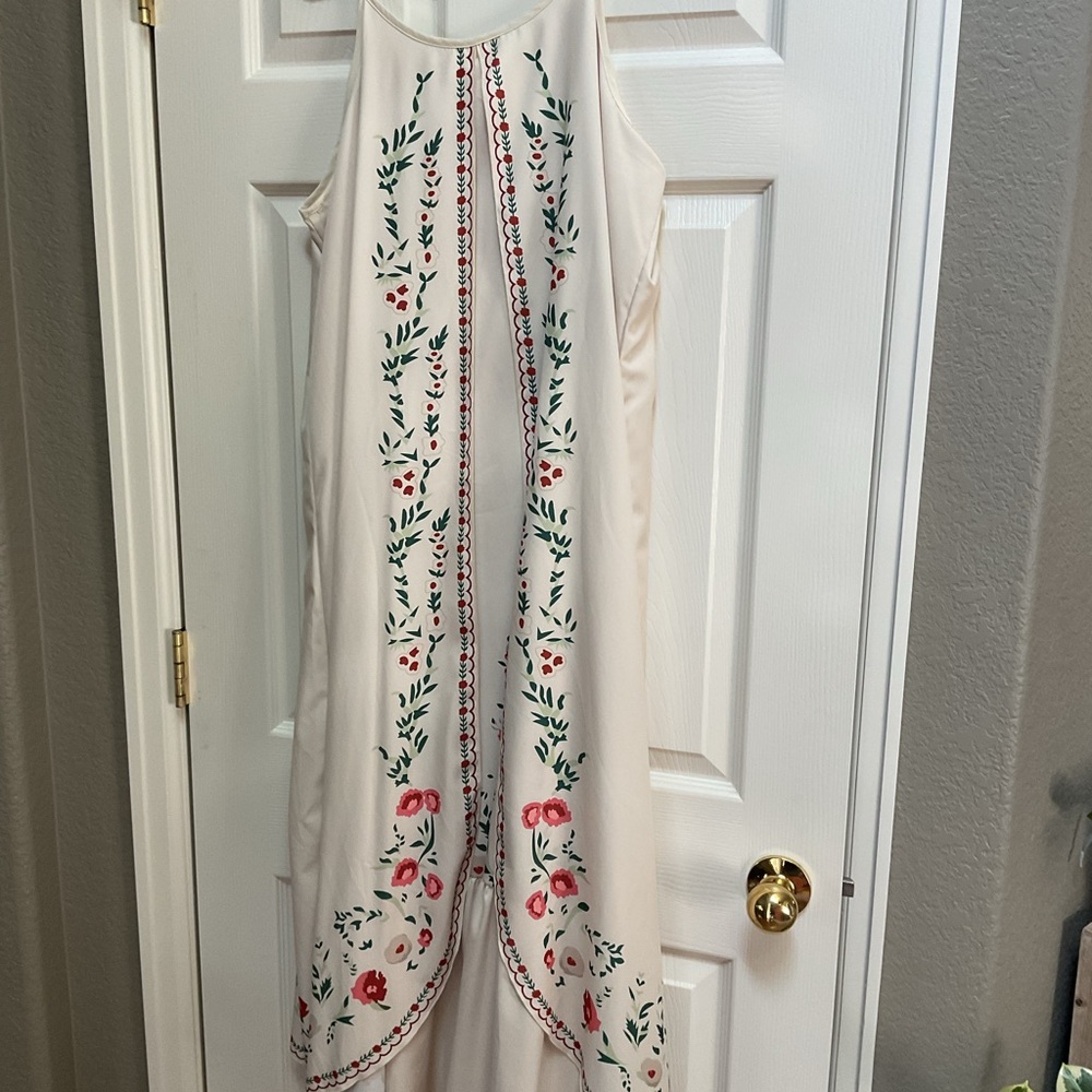 Beautiful layered maxi dress - Picture 2 of 6